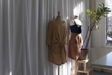 Rotterdamse modemaker Daisy Kroon: “Ik ben mij er bewust van dat er al zoveel kleding wordt gemaakt”