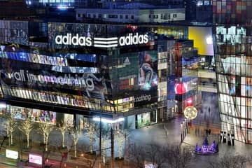 Hohe Zuwächse in Nordamerika und Asien halten Adidas auf Kurs