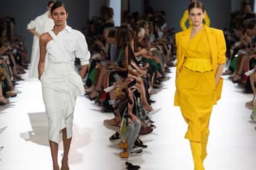 Milano moda donna: Max Mara rielabora i classici