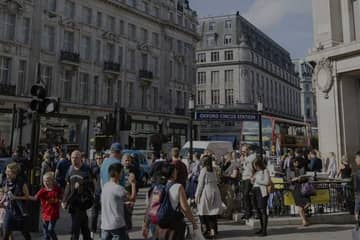 Westminster council launches ambitious plan for pedestrianised Oxford Street