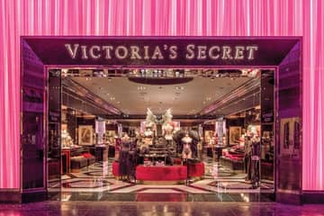 Jan Singer, CEO of Victoria’s Secret’s lingerie division steps down