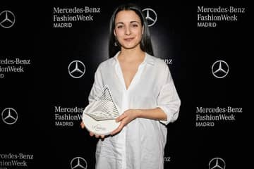 Melania Freire se alza con el premio Mercedes-Benz Fashion Talent