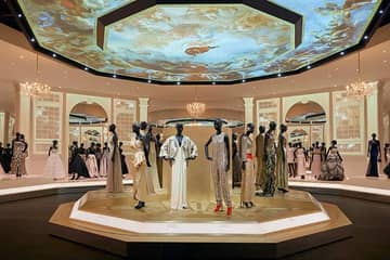 В Лондоне проходит масштабная выставка Christian Dior: Designer of Dreams