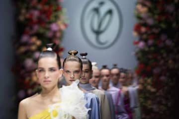 На Неделе моды в Москве пройдет масштабное шоу - показ Faberlic Couture