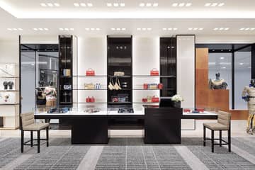 Chanel открыл обновленный бутик в галереях "Времена года"