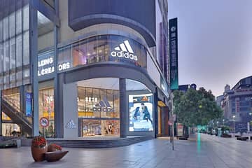 Adidas wächst im zweiten Quartal wie erwartet und bestätigt Jahresprognosen