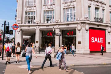 Over 50 retailers demand Chancellor “fix business tax”