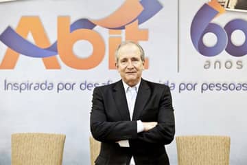 Fernando Pimentel é reeleito presidente executivo da Abit para o triênio 2020-2022