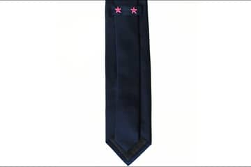 Pour Octobre Rose, Smalto commercialise une nouvelle cravate