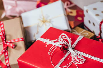 UK shoppers happy to receive second-hand Christmas gifts amid economic uncertainty