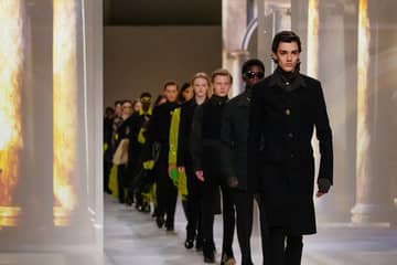 Milan Fashion Week : Daniel Lee séduit encore chez Bottega Veneta
