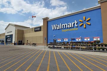 Walmart начала онлайн-продажу бывших в употреблении товаров известных брендов
