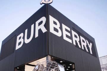 Vuelven los desfiles “en vivo”: Burberry confirma su regreso a las pasarelas