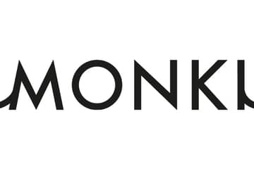 Monkis neue Denim-Kampagne spiegelt die Verpflichtung des Unternehmens wider, liebevoll zu der Welt zu sein.