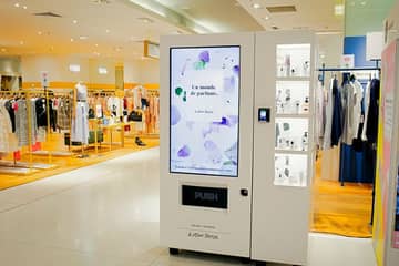 & Other Stories teste son premier distributeur automatique intelligent aux Galeries Lafayette