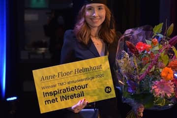 Anne-Floor Helmhout wint INretail Award voor beste afstudeerstage en scriptie over B2B gebruik social media
