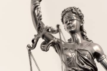 Streit um Logo: Europäisches Gericht weist Klage von Chanel ab