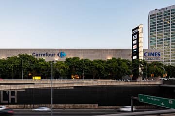 17 asociaciones empresariales exigen la reapertura de los centros comerciales de Cataluña