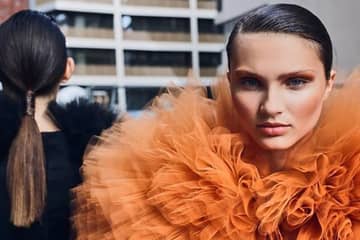 Vidéo: La collection SS22 de Nastya Nekrasova à Mercedes-Benz Fashion Week