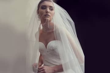 Video: Lente/zomer 2022 bruidscollectie van Elie Saab