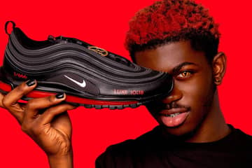 Nike добилась запрета на продажу "кроссовок сатаны"