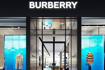 Burberry: vendite in calo 10 per cento nell'intero anno