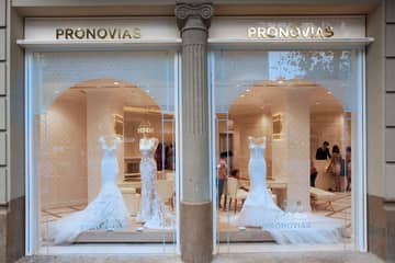 Pronovias abre en Barcelona su tienda más grande de Europa