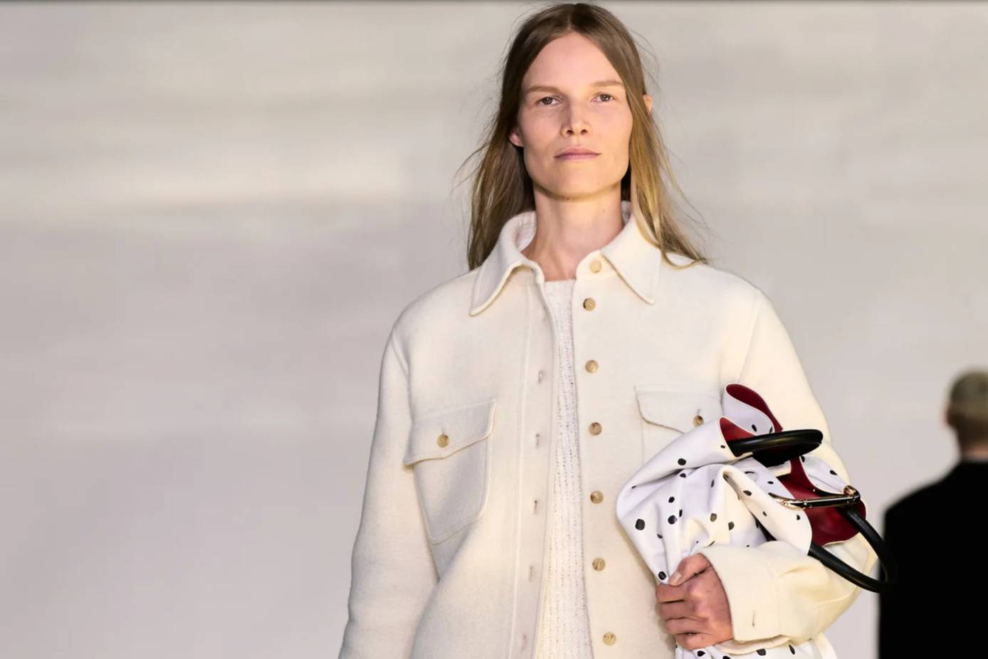 Zara presenta su nueva colección “Atelier”: llega el turno de las chaquetas