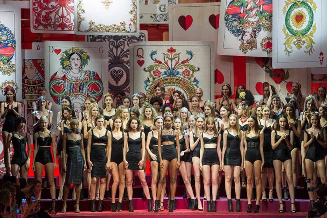 Dolce gabbana clearance queen of hearts