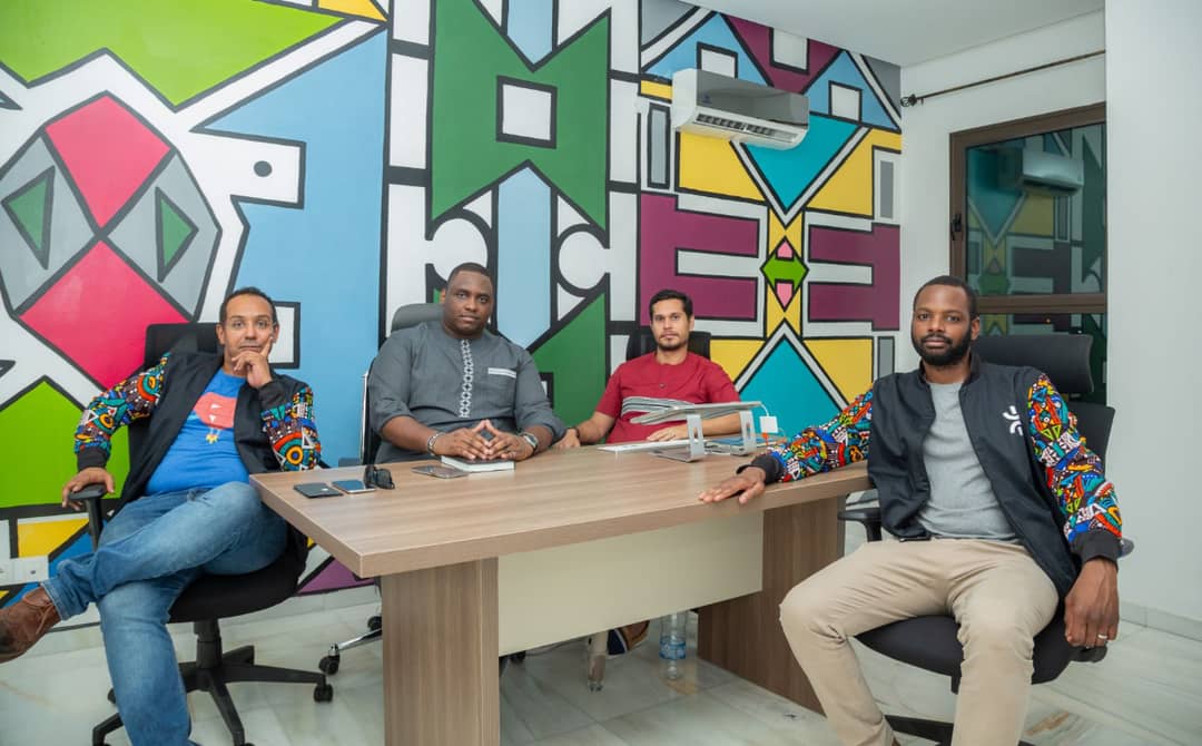 L'équipe d'Afrikrea annonce la fin de la marketplace dédiée aux créateurs africains.