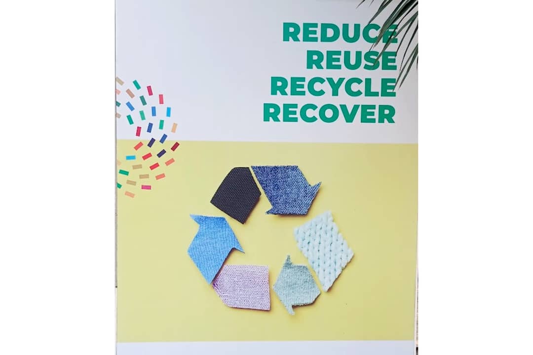 Reduce, Reuse, Recover, Recycle - Poster auf der Made in Bangladesh Week.