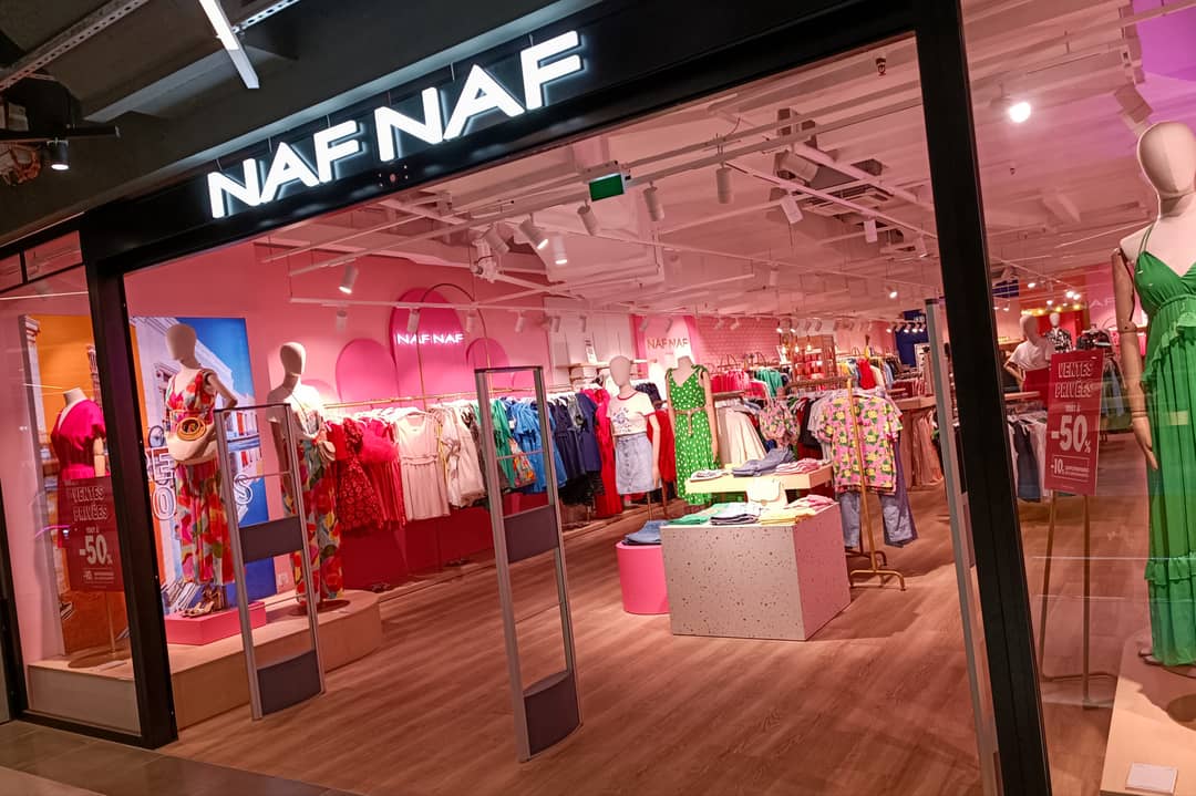 Boutique Naf Naf à Paris.