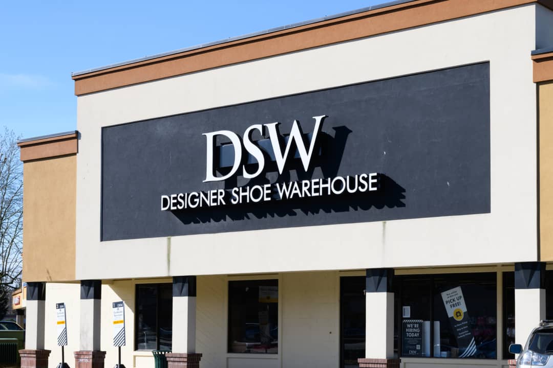 DSW storefront