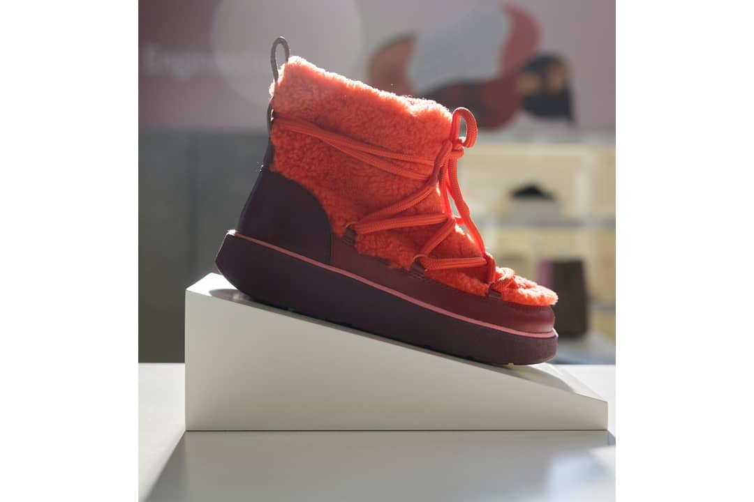 Modelo de calzado para la temporada Otoño/Invierno 2024/2025 presentado en la feria especializada Shoes Düsseldorf de marzo de 2024.