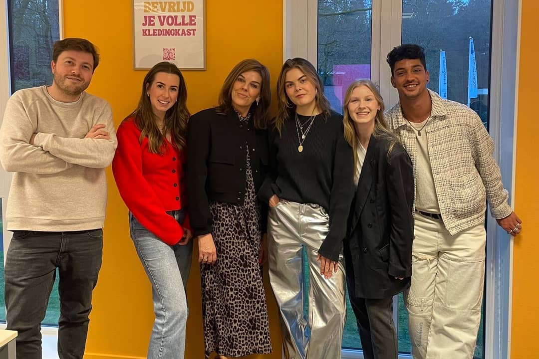 From left to right: Thomas Latcham (My Lima Lima), Cheline Hop, TMO PR manager Arianne Goris, Eloise van Oranje My Lima Lima, and TMO students Dawn ten Cate and Damon Evers .