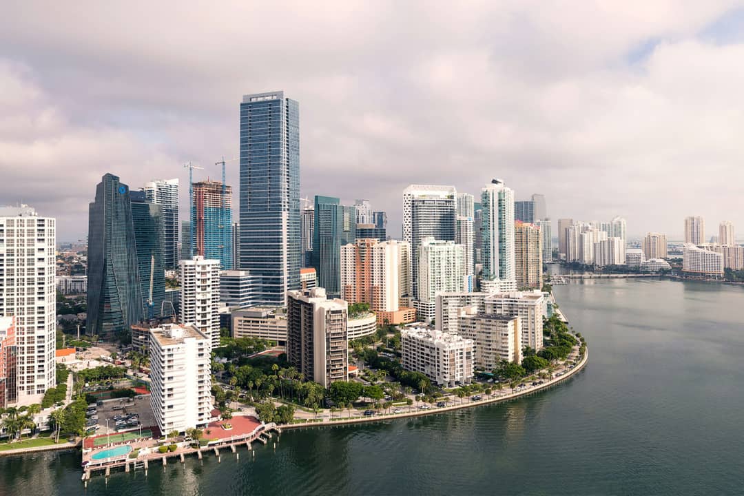 “Skyline” de la ciudad de Miami, base de operaciones de la consultora norteamericana de franquicias We Franchise U.
