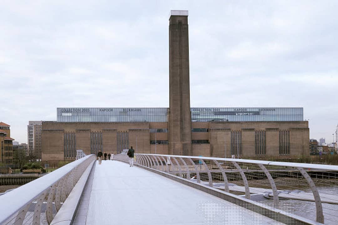Millennium Bridge leading to front exterior of Tate Modern, Bankside, London 2003