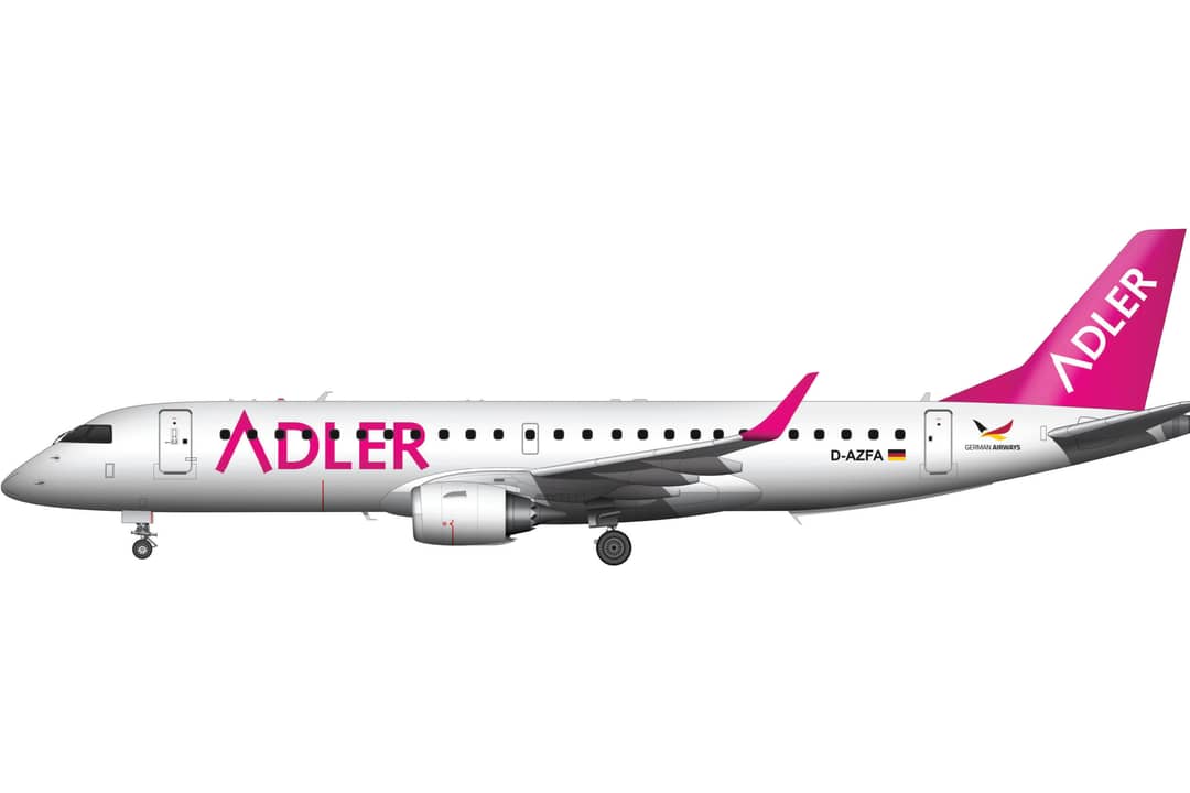 Adler wirbt auf einem Flugzeug von German Airways