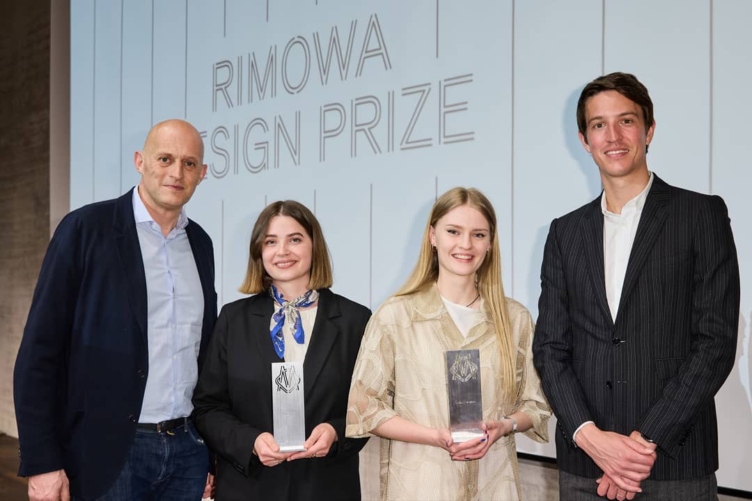 From left to right) Rimowa CEO Hugues Bonnet-Masimbert, the winners Janne Kreimer and Daniela Lindenberga with Rimowa President Alexandre Arnault at the award ceremony.