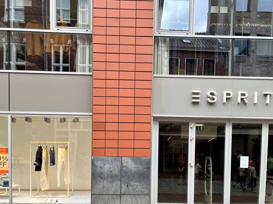Esprit-winkel in 's-Hertogenbosch.