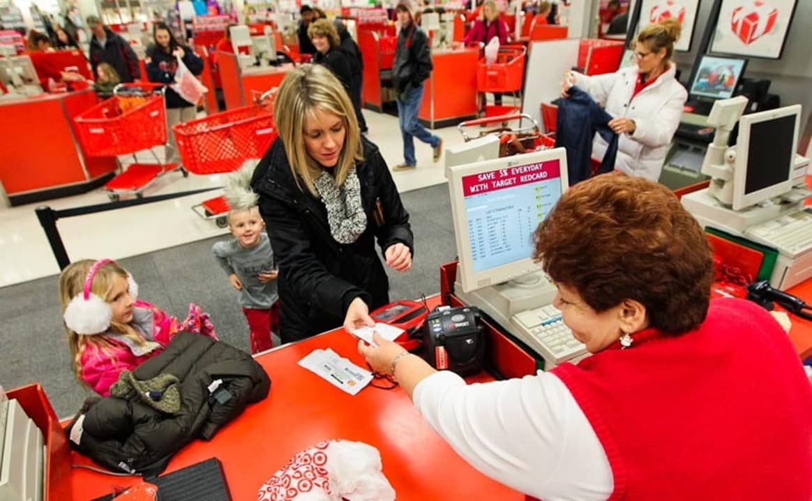 Christmas return fraud to cost US retailers over 3.8 billion dollars