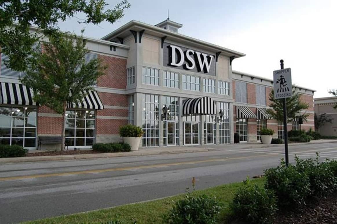 DSW reports 5 percent rise in Q4 and FY15 sales