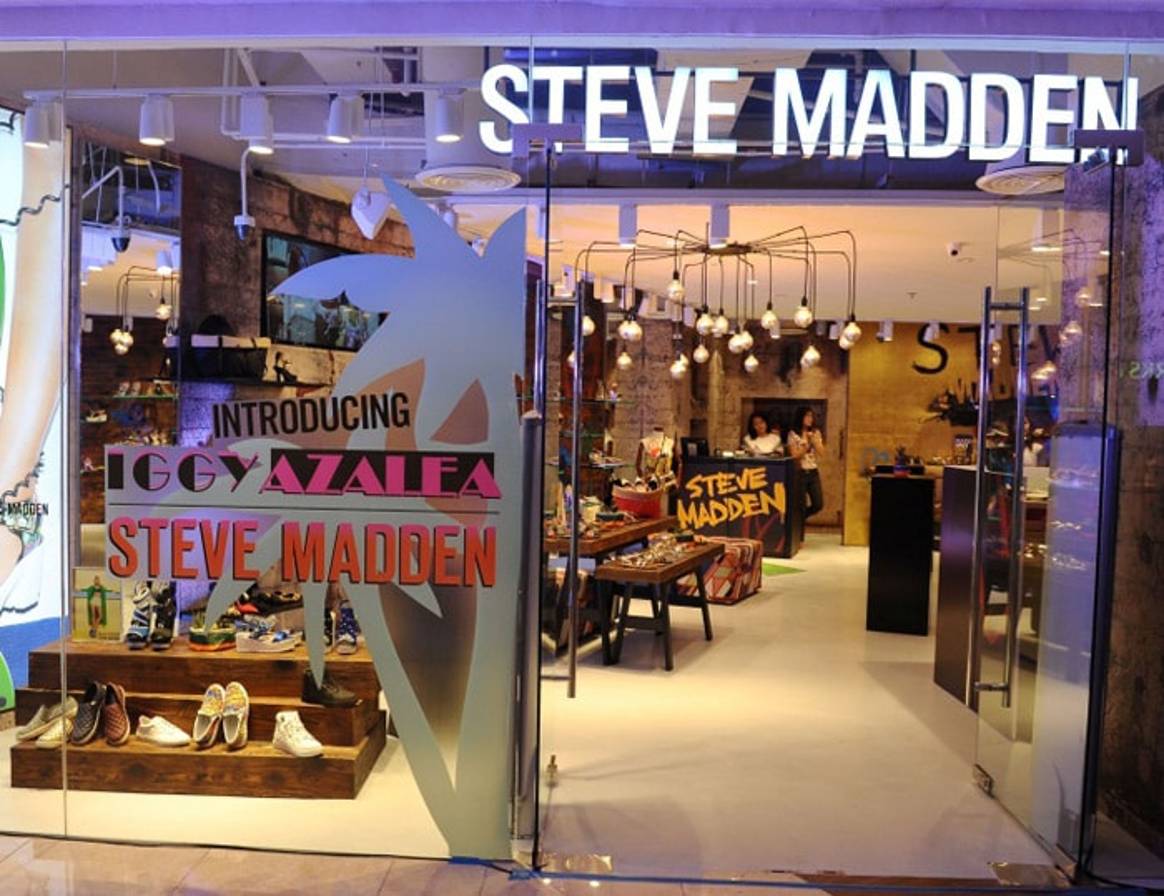 Steve Madden FY15 net sales step-up 5.3 percent