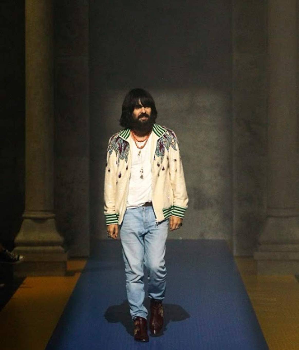 Gucci returns to the 80s at Milan Fashion Week