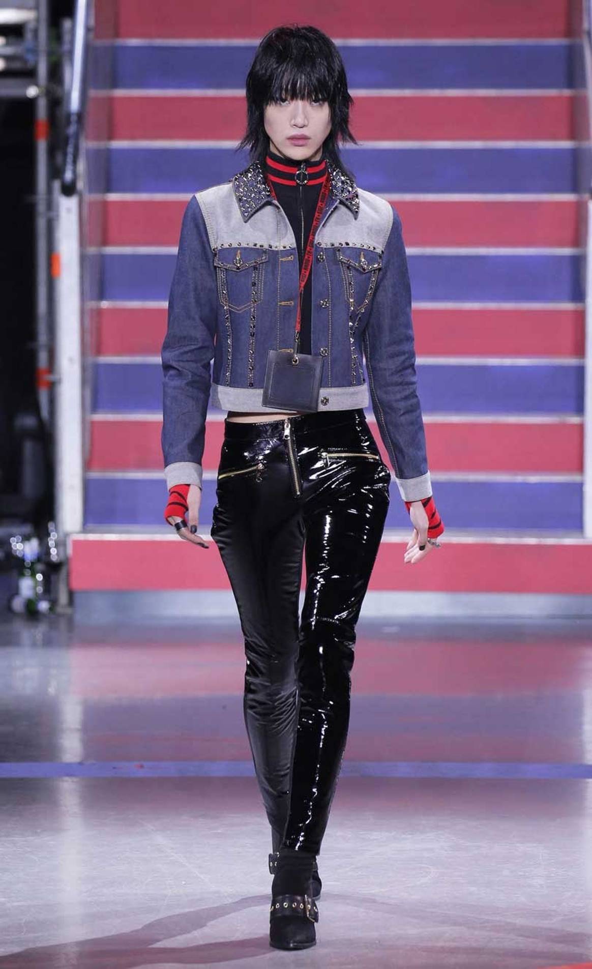 Tommy Hilfiger 'Rock Circus' closes London Fashion Week
