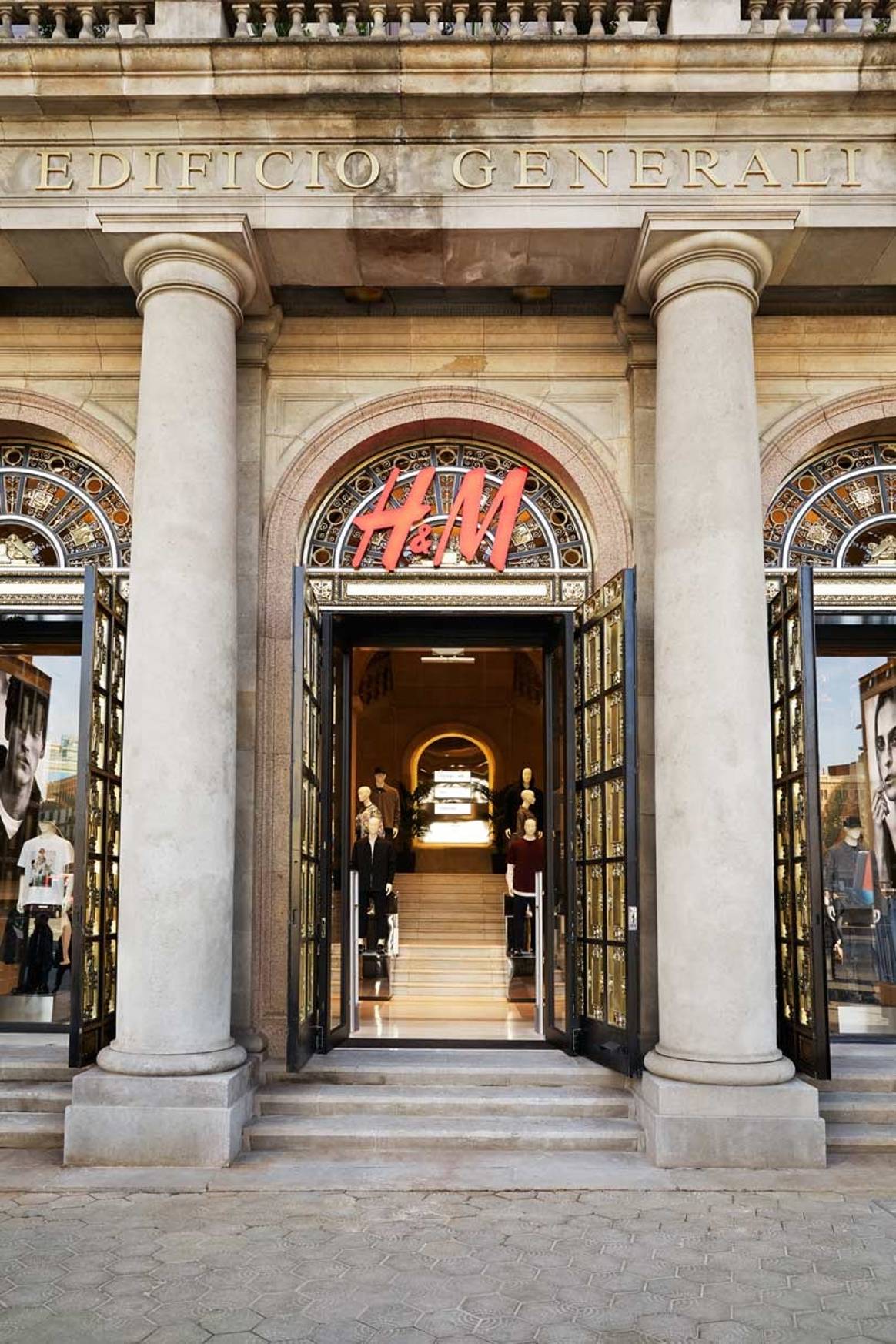H&M Group said to be preparing to launch online sales platform