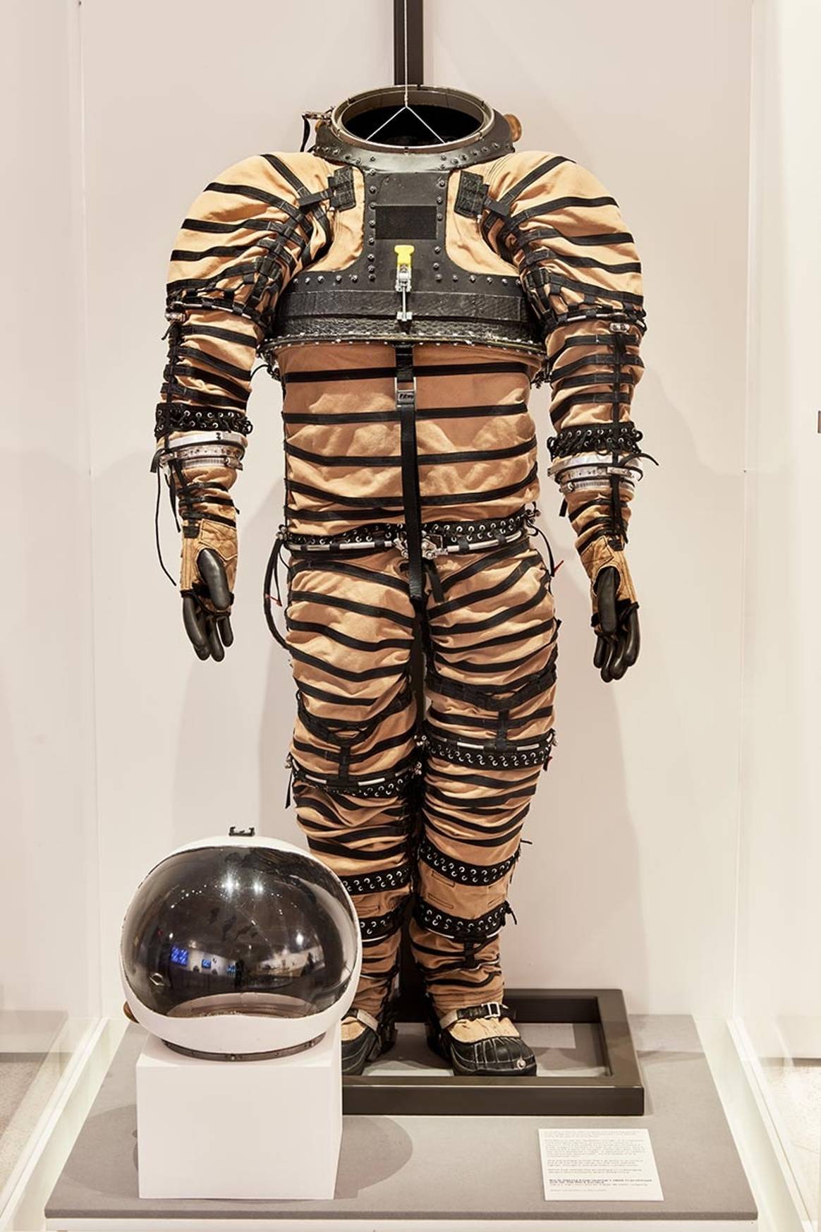 What will humans wear on Mars?