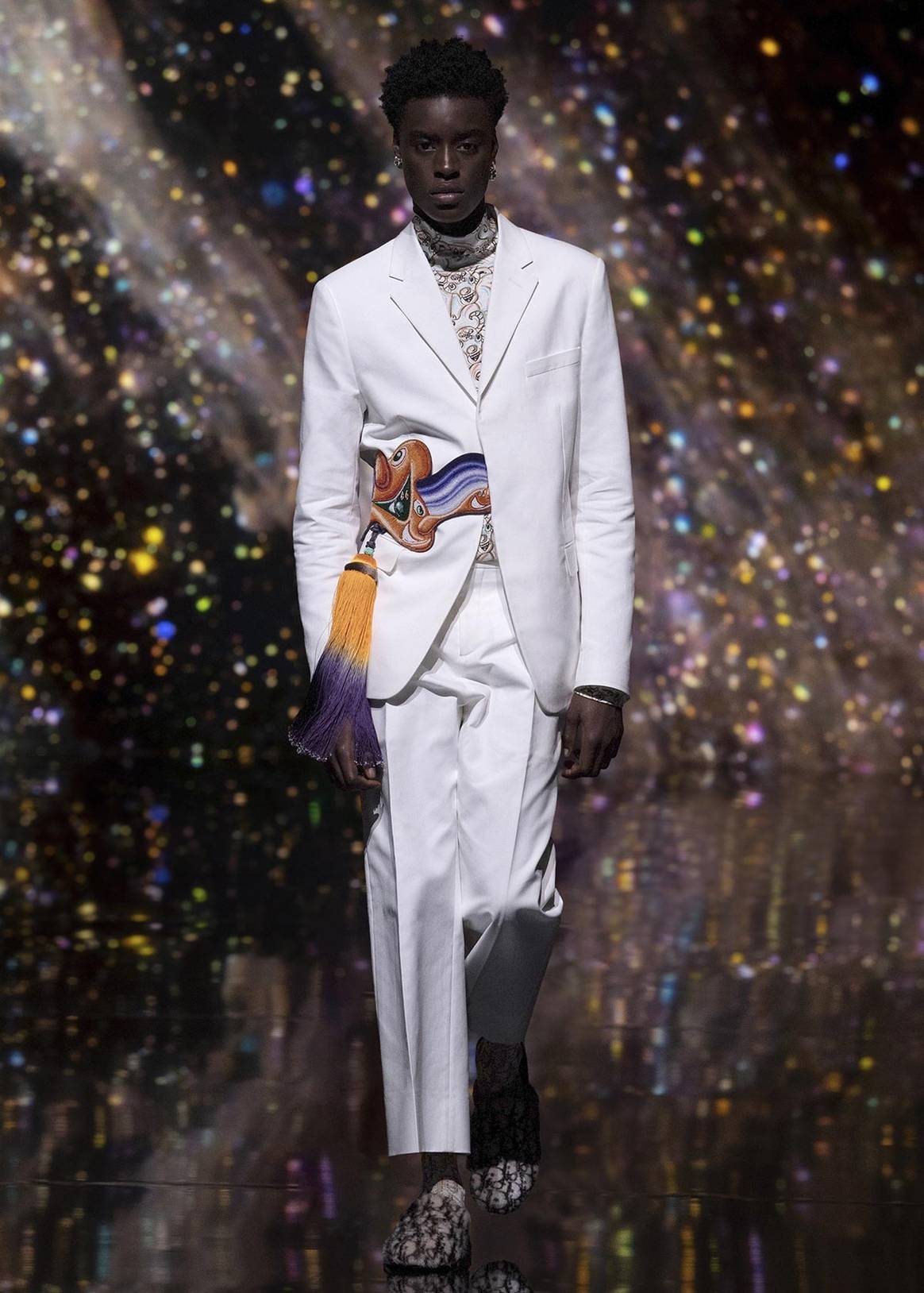 Dior unveils a joyful and psychedelic men's collection online