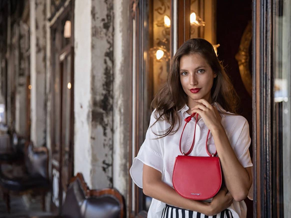 Miomojo: the Italian brand who is reshaping the world of fashion, one plant-based bag at a time