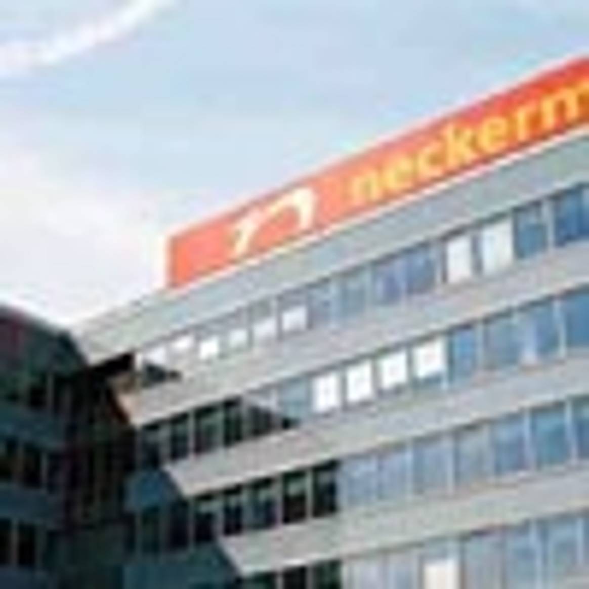 Neckermann: Glänzendes E-Business
